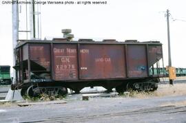 Great Northern Sand Car X2975 at Pasco, Washington, 1983