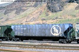 Great Northern Covered Hopper Car 172368 at Wishram, Washington, 1988