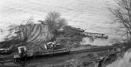 Great Northern Passenger Train Wreck in Washington State, undated