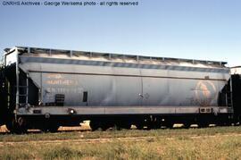 Great Northern Covered Hopper Car 170092 at Longmont, Colorado, 1980