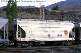 Great Northern Covered Hopper Car 173898 at Wishram, Washington, 1988