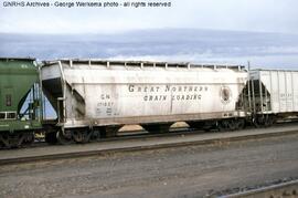 Great Northern Covered Hopper Car 171837 at Pasco, Washington, 1983