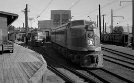 Great Northern Electric Locomotives 5018 and 5019 at Appleyard, Washington, undated