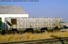 Great Northern Covered Hopper Car 171590 at Kennewick, Washington, 1986