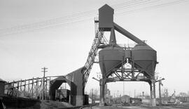 Great Northern Coal Dock in Washington State, undated
