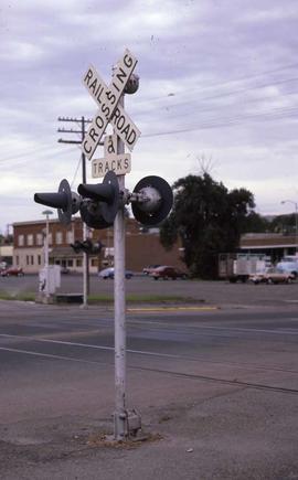 Burlington Northern flasher and bell crossing signal at Prosser, Washington, in 1986.