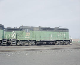 Burlington Northern diesel locomotive 2501 at Pasco, Washington in 1980.