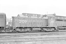 Burlington Northern diesel locomotive 209 at Parkwater, Washington in 1976.