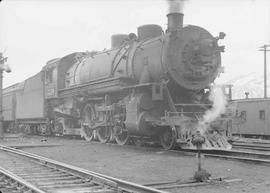 Northern Pacific steam locomotive 2258 at Easton, Washington, in 1953.