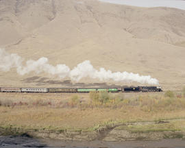 Spokane, Portland & Seattle Railway steam locomotive number 700 at Yakima Canyon, Washington ...