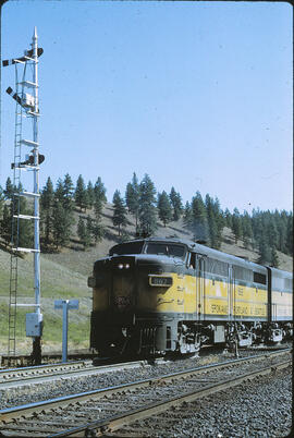 Spokane, Portland & Seattle Diesel Locomotive 862, 864 at Marshall, Washington, 1968