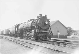 Northern Pacific steam locomotive 2661 at Dilworth, Minnesota, in 1952.