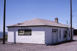 Burlington Northern depot at Attalia, Washington, in 1986.