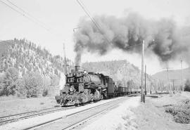 Northern Pacific steam locomotive 4025 at Saint Regis, Montana, in 1952.