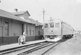 Northern Pacific passenger train number 311 at Oakesdale, Washington in 1955.