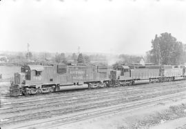 Southern Pacific diesel locomotive 7810 at Auburn, Washington in 1970.