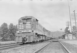 Burlington Northern diesel locomotive 5659 at Easton, Washington, circa 1978.