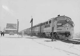 Northern Pacific passenger train number 5 at Ellensburg, Washington, in 1948.
