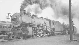 Northern Pacific steam locomotive 1780 at Easton, Washington, in 1938.