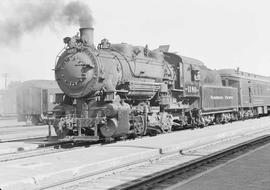 Northern Pacific steam locomotive 1180 at Pasco, Washington, in 1950.