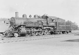 Northern Pacific steam locomotive 1250 at Pasco, Washington, in 1950.