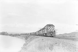 Burlington Northern diesel locomotive 2533 at Longview Junction, Washington in 1976.