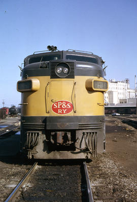 Spokane, Portland and Seattle Railway diesel locomotive 861 at Portland, Oregon (undated).