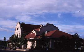 Burlington Northern depot at Yakima, Washington, in 1999.