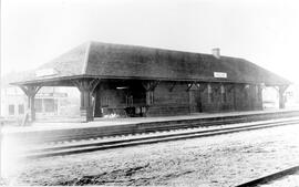 Great Northern Depot at Mound, Minnesota, undated