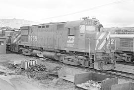 Burlington Northern diesel locomotive 4256 at Vancouver, Washington in 1976.