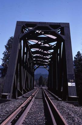 Burlington Northern Yakima River bridge east of Easton, Washington, in 1987.