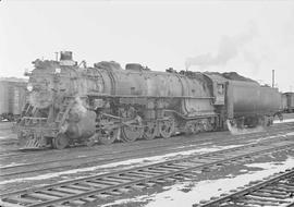 Northern Pacific steam locomotive 2652 at Glendive, Montana, in 1950.