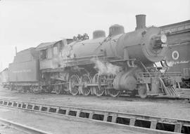Northern Pacific steam locomotive 1561 at Northtown, Minnesota, in 1950.