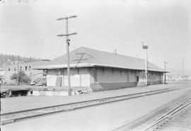 Burlington Northern Pacific station at Cle Elum, Washington, in 1970.