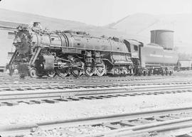 Northern Pacific steam locomotive 2667 at Missoula, Montana, in 1949.