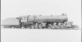 Northern Pacific steam locomotive 4008 at Schenectady, New York, in 1913.