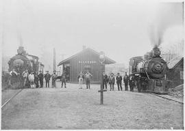 Northern Pacific train crews at Wilkeson, Washington, circa 1910.