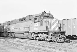 Burlington Northern diesel locomotive 2106 at Longview Junction, Washington in 1975.