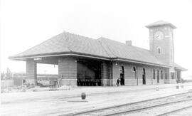Great Northern Depot at Fargo, North Dakota, undated