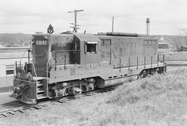 Burlington Northern diesel locomotive 1841 at Woodinville, Washington in 1971.