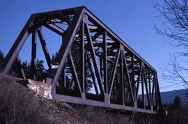 Burlington Northern Yakima River bridge east of Easton, Washington, in 1987.