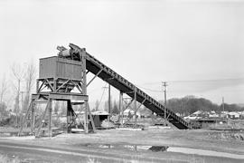 Burlington Northern Railroad gravel bunker at Longview, Washington, in November 1975.