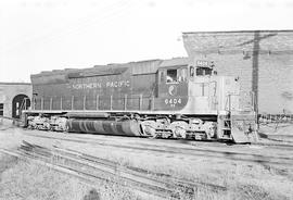 Burlington Northern diesel locomotive 6404 at Tacoma, Washington in 1972.