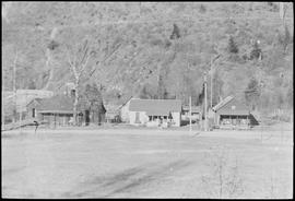 Houses at Lester, Washington, circa 1940.
