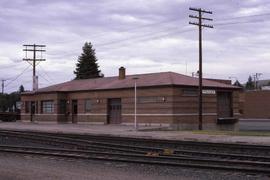 Burlington Northern Depot at Prosser, Washington, in 1986.